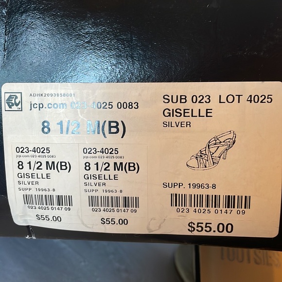 Jacqueline Ferrar Giselle new silver heels - Picture 5 of 5